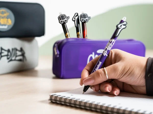 Penna a sfera Geolier con topper – Inchiostro blu