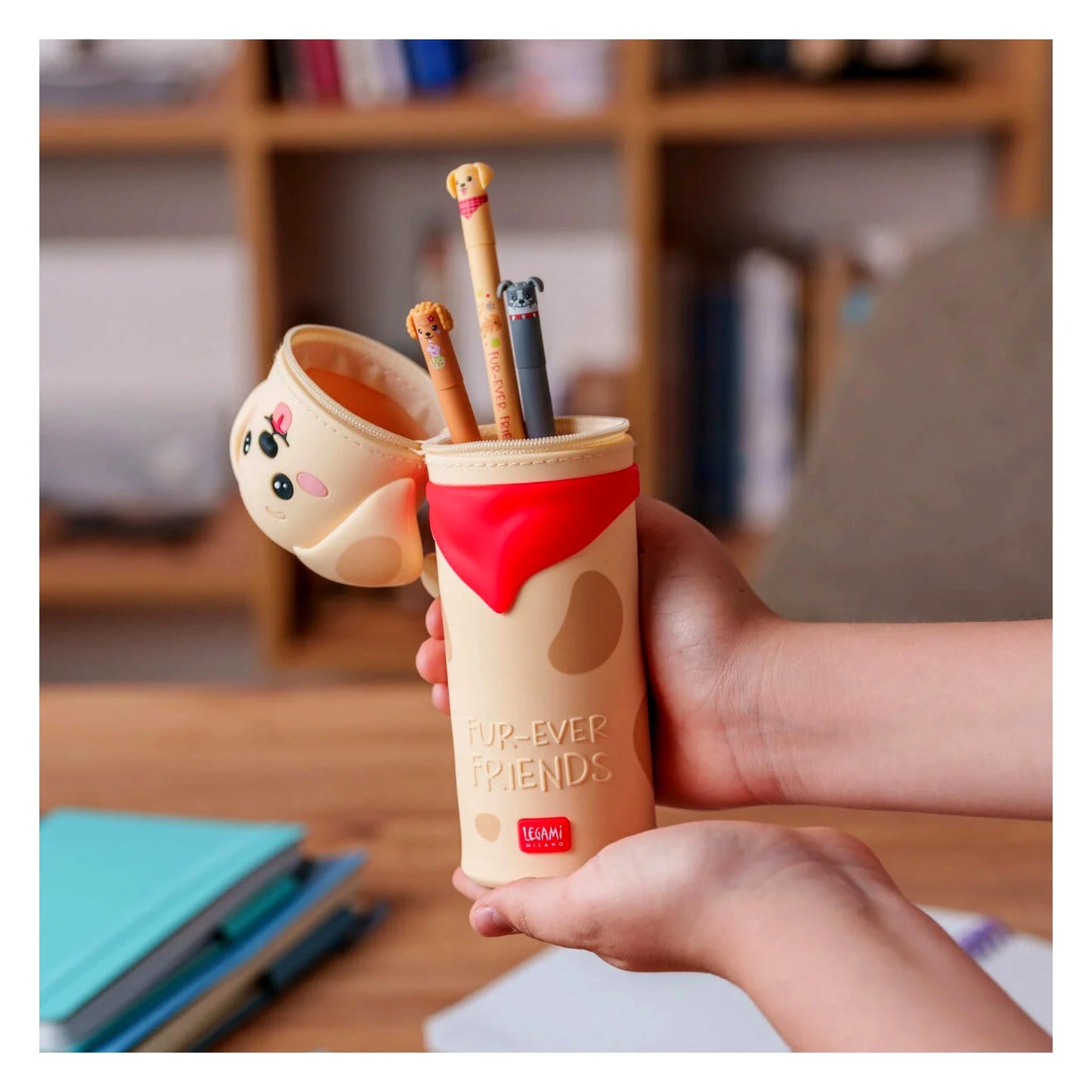 Astuccio 2 in 1 Silicone Legami Kawaii Golden Fur-Ever Friends Portapenne Limited Edition | Back to School 2026