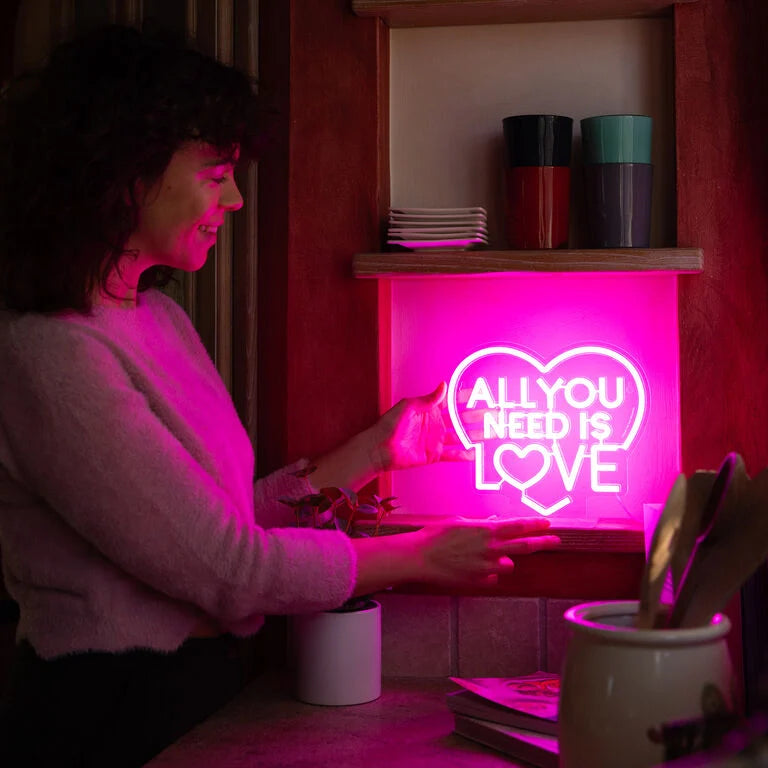 Lampada Led Effetto Neon - All You Need is Love - It's a Sign - Legami
