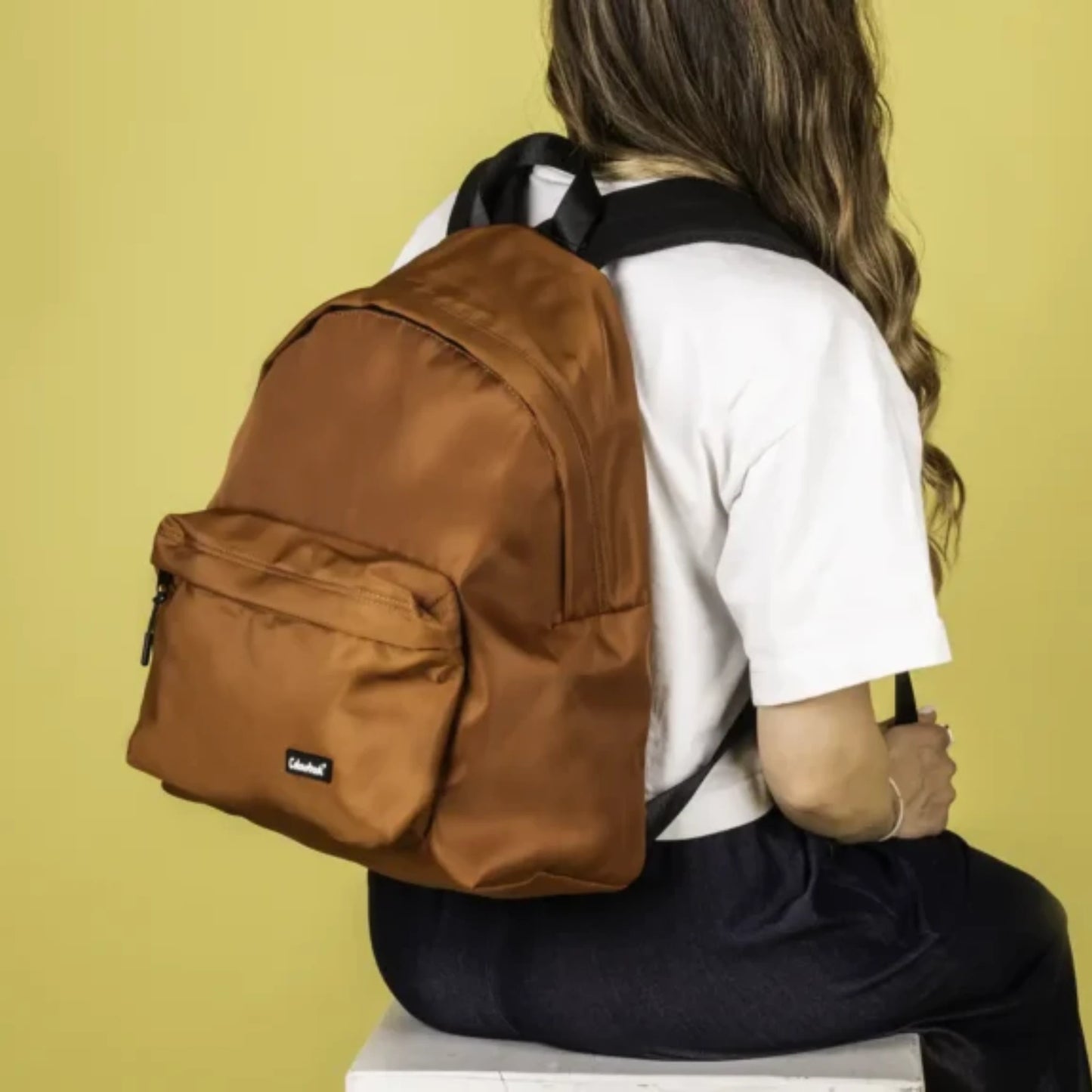 Zaino Tondo Americano Colourbook Satin Trend Rame — 23L Schienale Imbottito Spallacci Regolabili 41×31×16cm