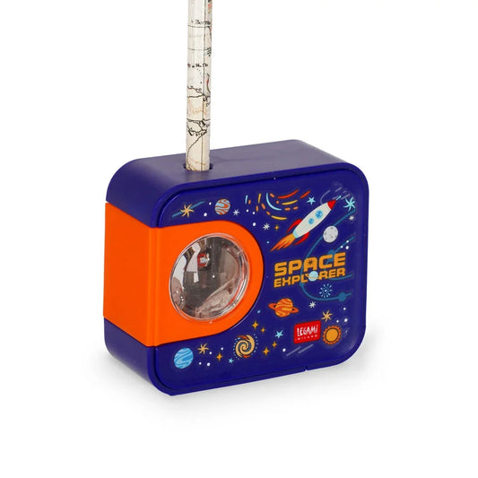 Temperamatite Elettrico Legami Top of the Tip Space Explorer con Serbatoio Trucioli Lama Acciaio Tungsteno a Batteria Tema Spazio Blu